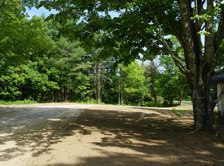 4 Holly Rdg, Hollis Center, ME 04042