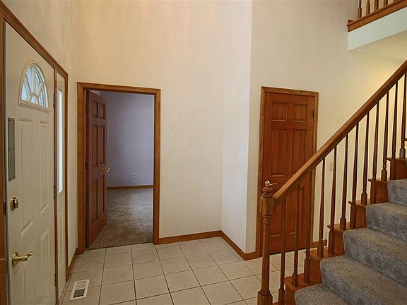 2nd image of 991 Northcreek Dr
