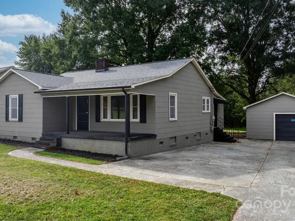 3531 Icard Rhodhiss Rd, Connelly Springs, NC 28612