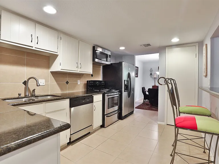 5005 Georgi Ln #93 — Photo 7