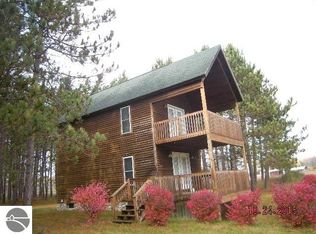 4030 Meadow Ln, Thompsonville, MI 49683