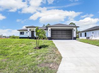 2809 Cerito Ave N, Lehigh Acres, FL 33971