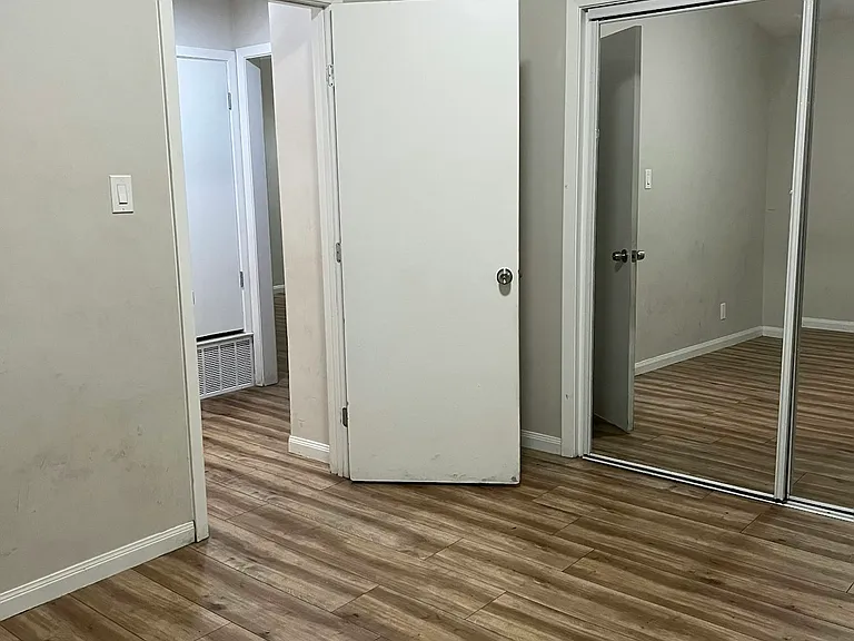 1904 Hearthstone Dr #102 — Photo 16