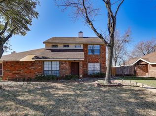 2209 Prairie Creek Trl, Garland, TX 75040