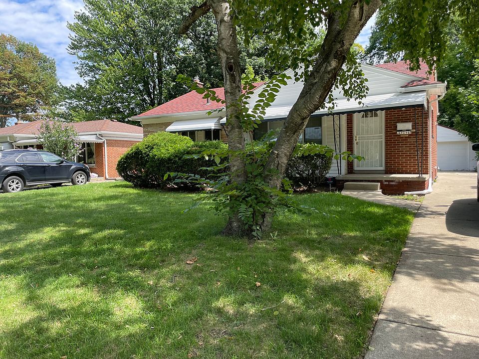 1st image of 24040 Rosewood St
