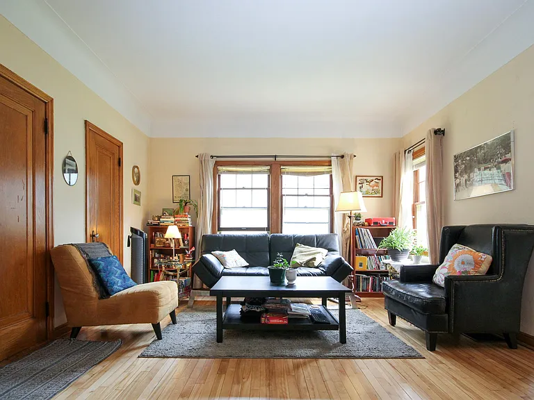 4011 Quail Ave N — Photo 4