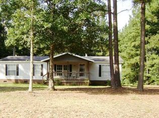 653 Twin Ponds Rd, Newberry, SC 29108