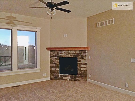 Great Room with Fireplace