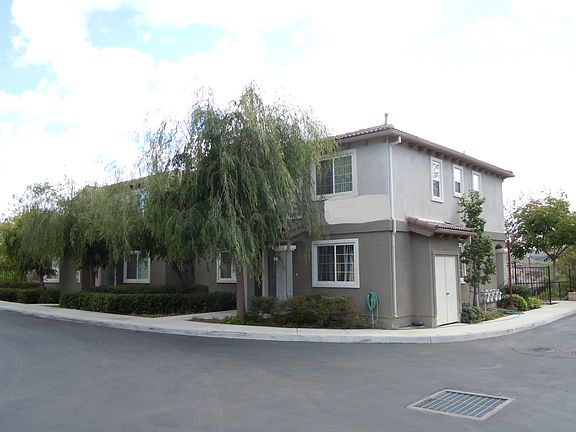 3rd image of 14350 Camino De La Luna Unit 1