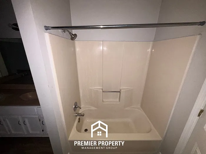 1808 Countryside Ln NW — Photo 10