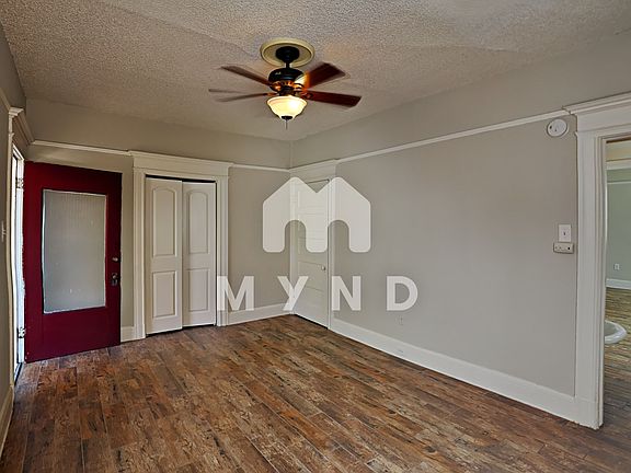 5th image of 827 14th St APT A