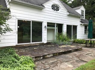 33 Prospect St, Litchfield, CT 06759