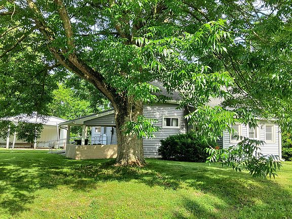5th image of 103 College St