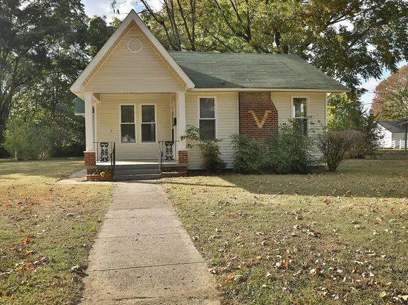 140 Fulton St, Martin, TN 38237