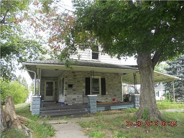 1st image of 110 E Trusler St