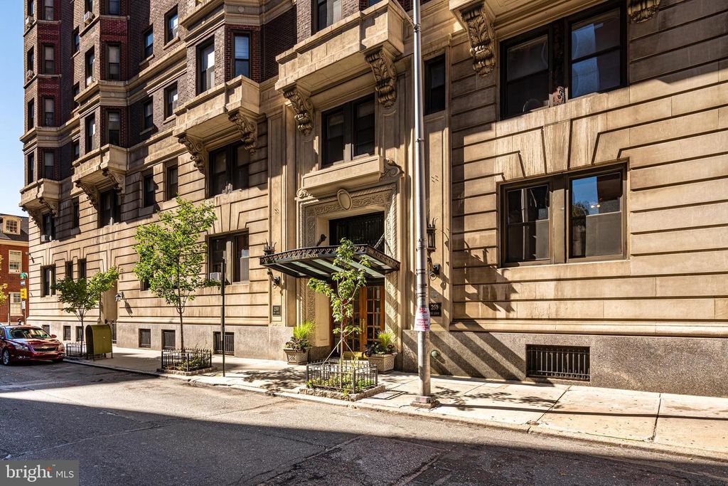 250 S 13th St APT 1F, Philadelphia, PA - View 3