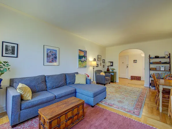 117-01 Park Ln S #A6a, Kew Gardens, NY 11415