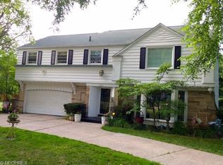 2385 Ridgewood Rd, Akron, OH 44313