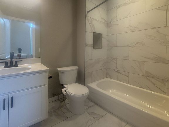 3rd image of 2000 Cecil B Moore Ave #1