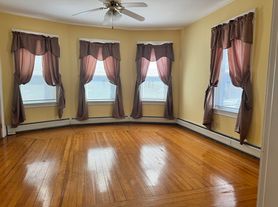 247 Dawson St, New Bedford, MA