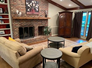 704 Mohawk Dr, Marietta, GA 30060