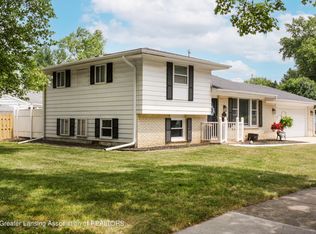 2108 Peggy Pl, Lansing, MI