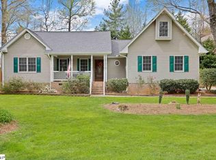 1 Old Oak Dr, Taylors, SC 29687