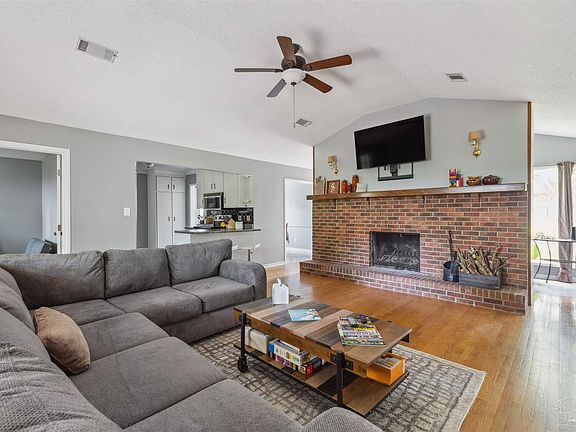 2nd image of 3207 Raines St