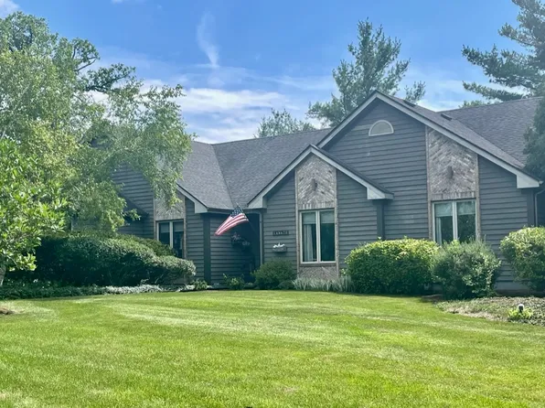 14N670 Whispering Trl, Hampshire, IL 60140