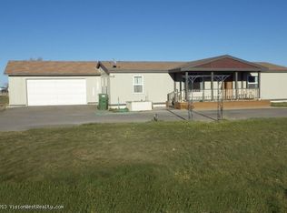 5725 Bird Ln, Winnemucca, NV 89445
