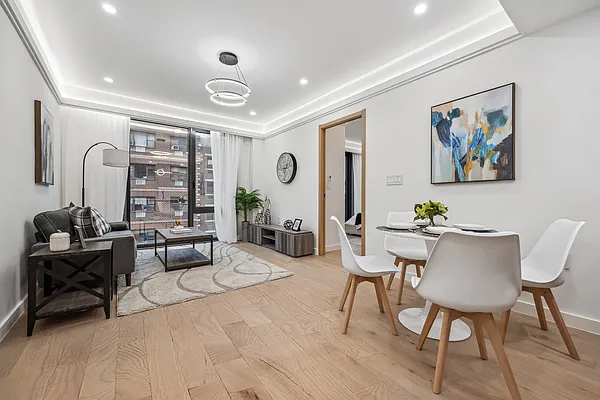 Living room, photo 1