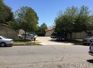 207 N Date Ave, Rialto, CA 92376