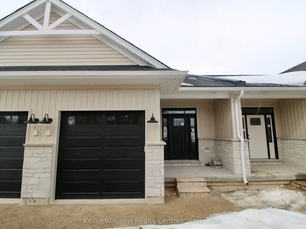 260 7th St #3, Hanover, ON N4N 1G9