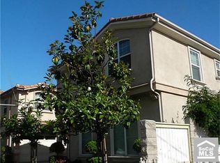 2024 E 19th St, Signal Hill, CA 90755