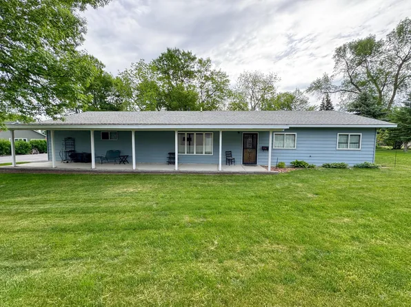 416 14th St, Fergus Falls, MN 56537