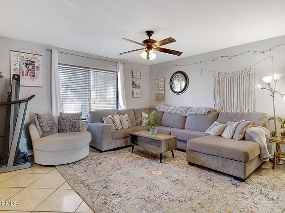 3rd image of 3126 W HARMONT Drive