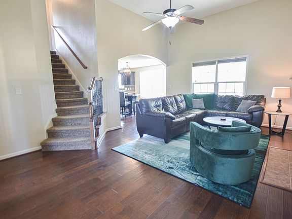 3rd image of 1038 Dwight Eisenhower Way
