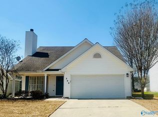 209 River Oaks Dr, Madison, AL 35758