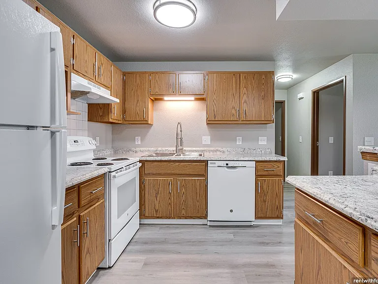 Nova Townhomes — Photo 55