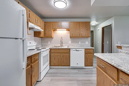Floor plan I102