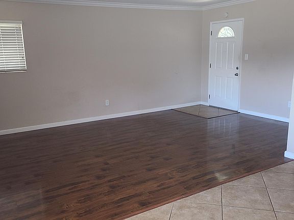 3rd image of 383 W Bay St #5