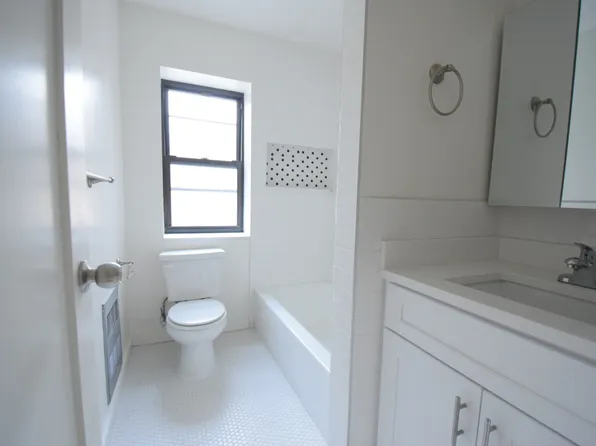 87 South Elliott Place image 17 of 17