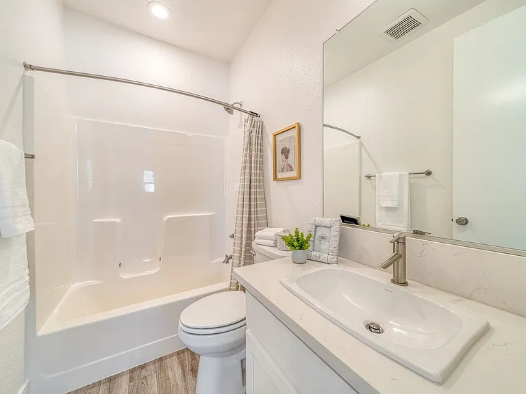 2167 Kenrick Ln — Photo 9