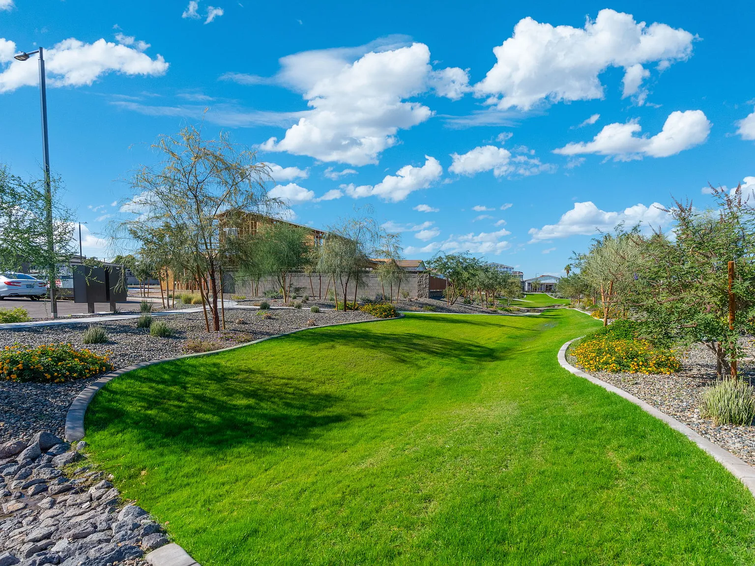 4 bed, 3.5 bath, 2310 sqft, $2,695 — Photo 3