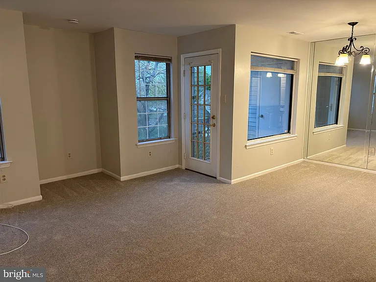 1807 Diamond Dr — Photo 12