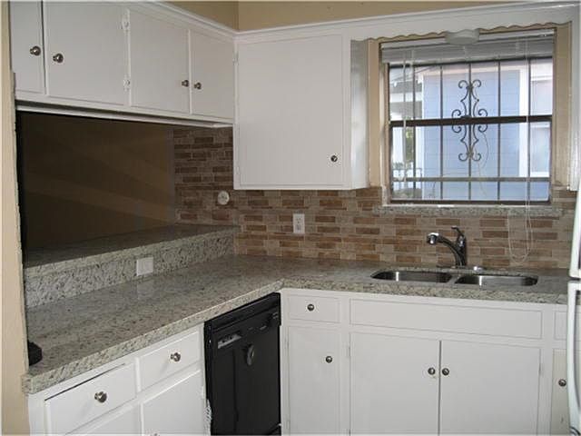 1st image of 311 E 10th St #A