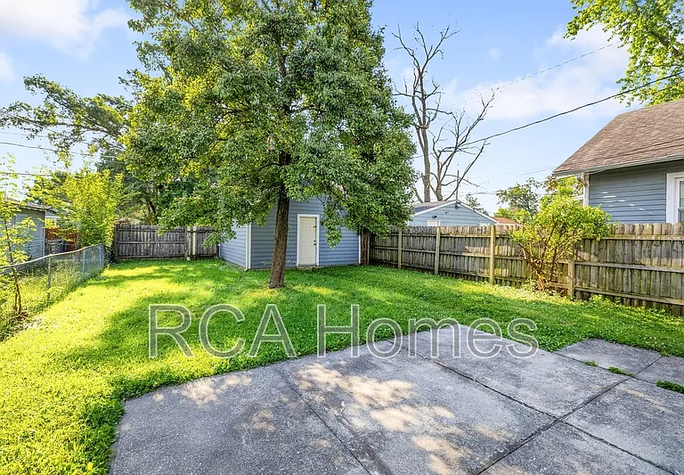 901 N Linwood Ave — Photo 10