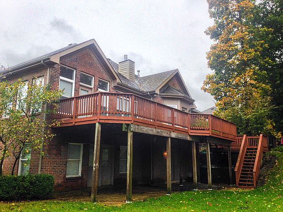 2nd image of 1265 Oakleaf Dr