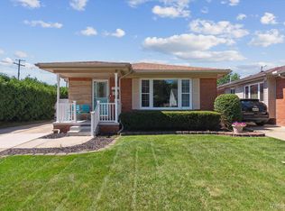 14808 Longtin St, Southgate, MI 48195