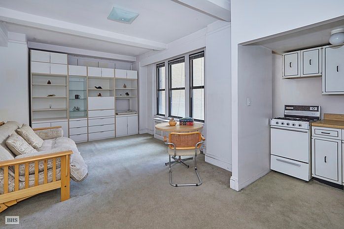 1st image of 225 Central Park N #220A